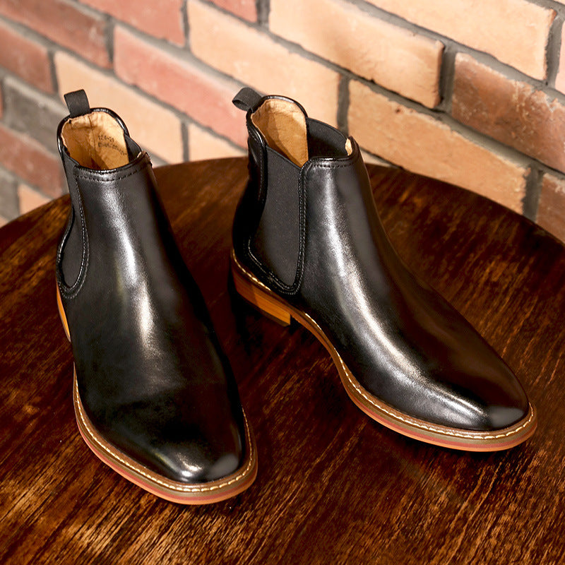 Slip-on toe leather low-heel Chelsea boots