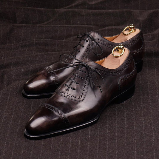 Brown and black handmade classic pattern gentleman Oxford leather shoes
