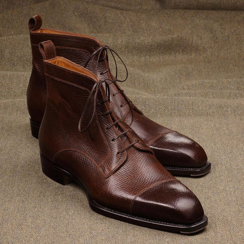 Premium brown classic men's leather boots