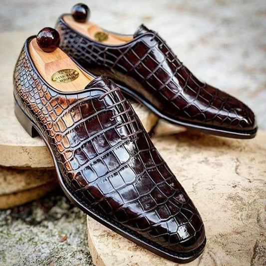 Dark brown pattern men's leather shoes