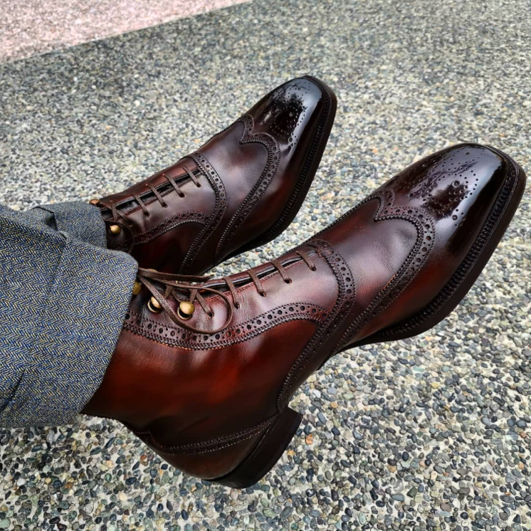 Men's Hand Lace-Up Brown Brogue Boots