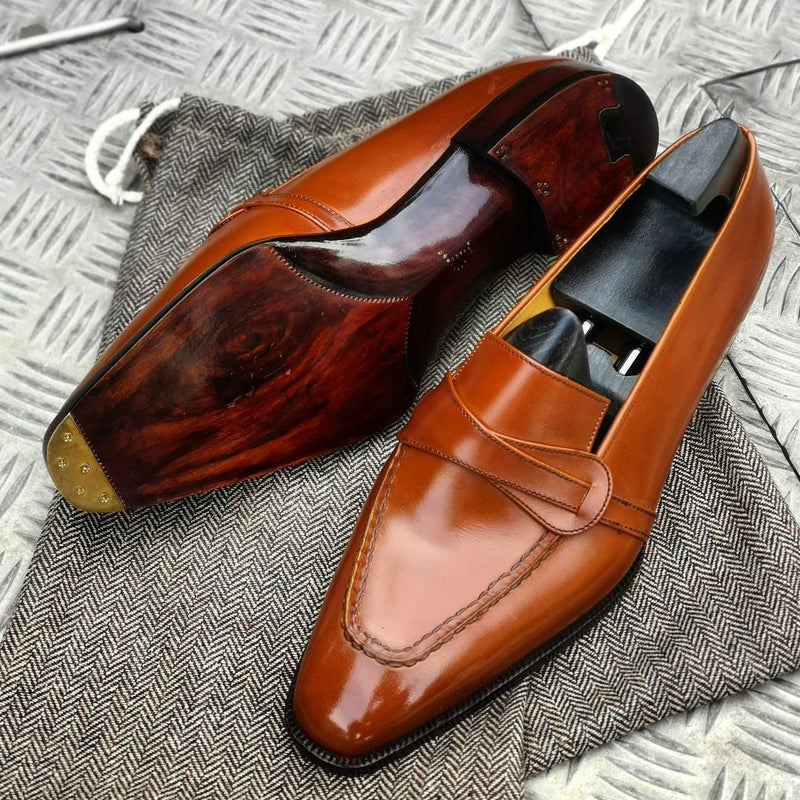 LIGHT BROWN BUTTERFLY LOAFERS