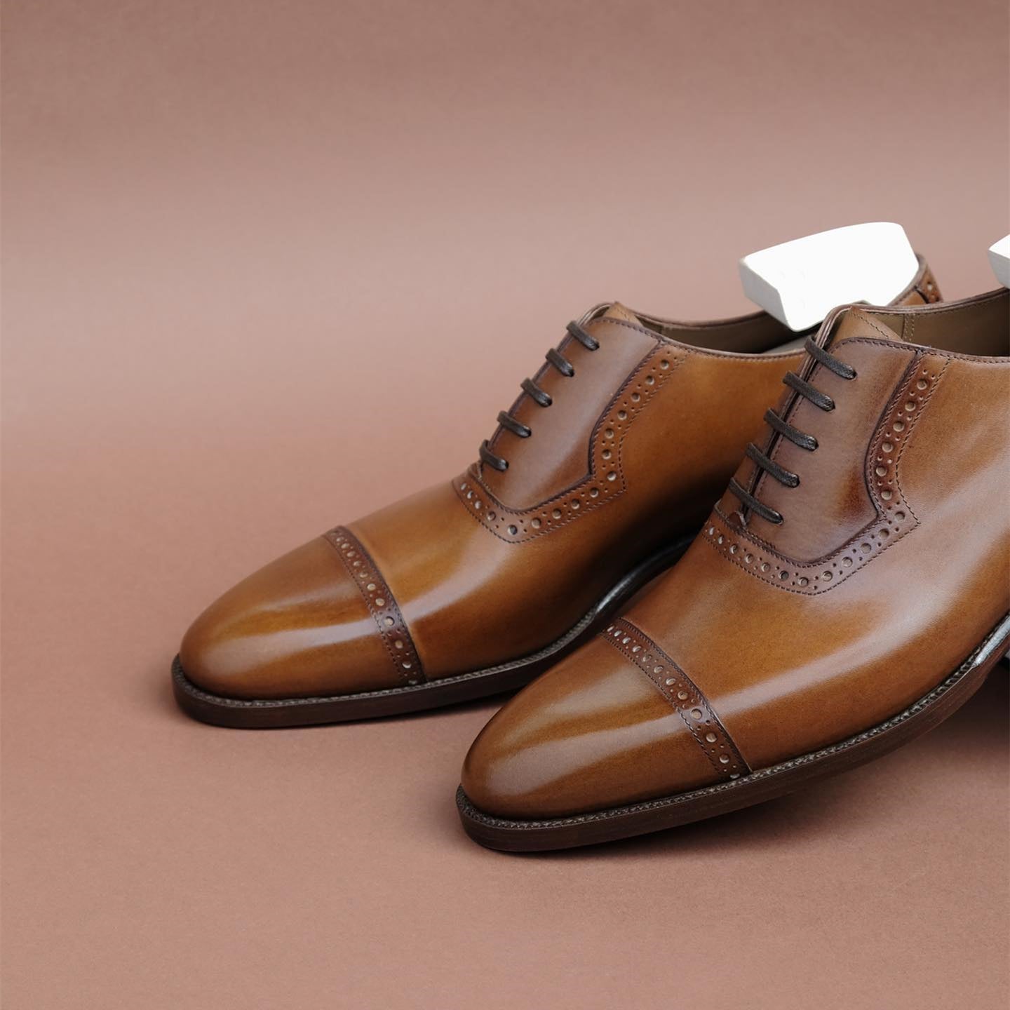 Fashion Brown Pointed Toe Brogue Handmade Oxford Shoes