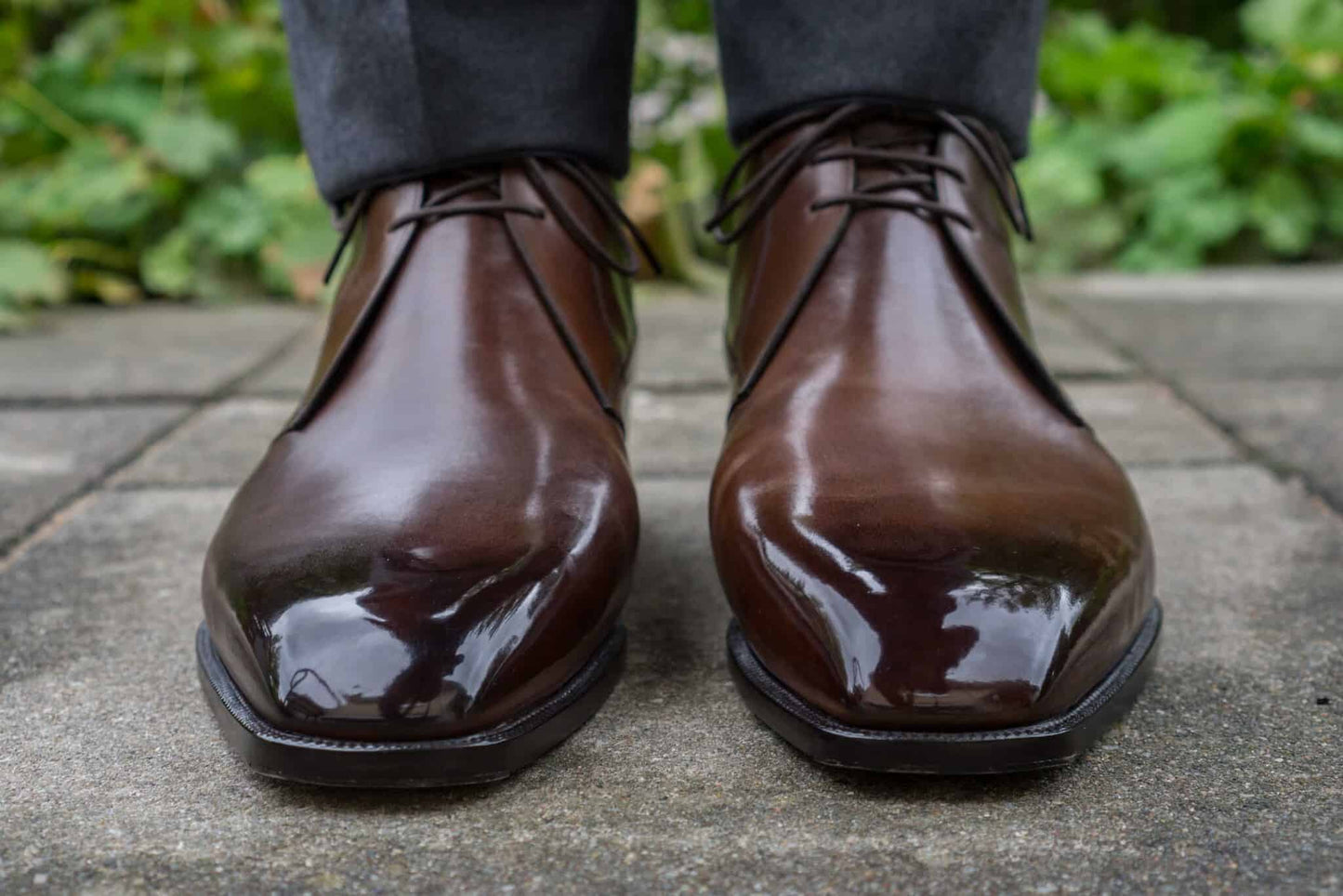 Men's oxford brown chukka boots