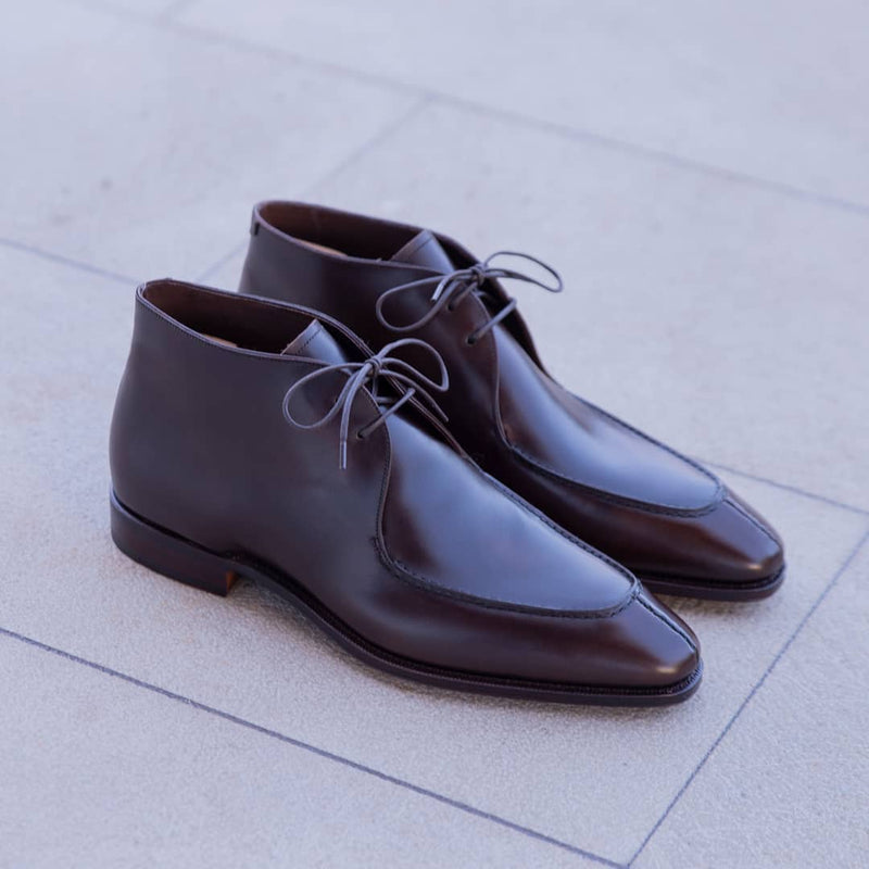 Handmade Italian brown and black chukka boots