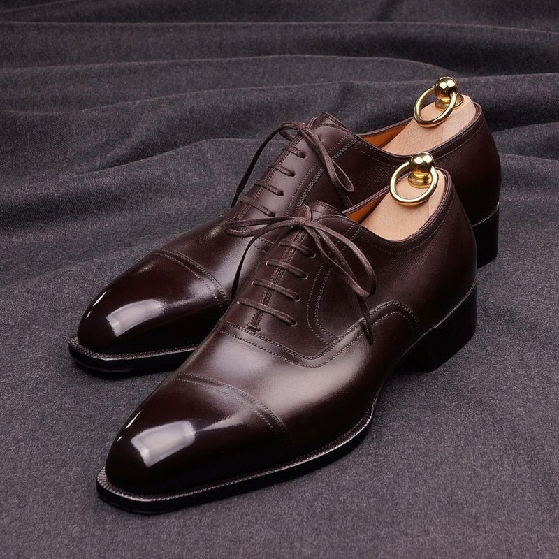 Brown and black men's classic oxford shoes