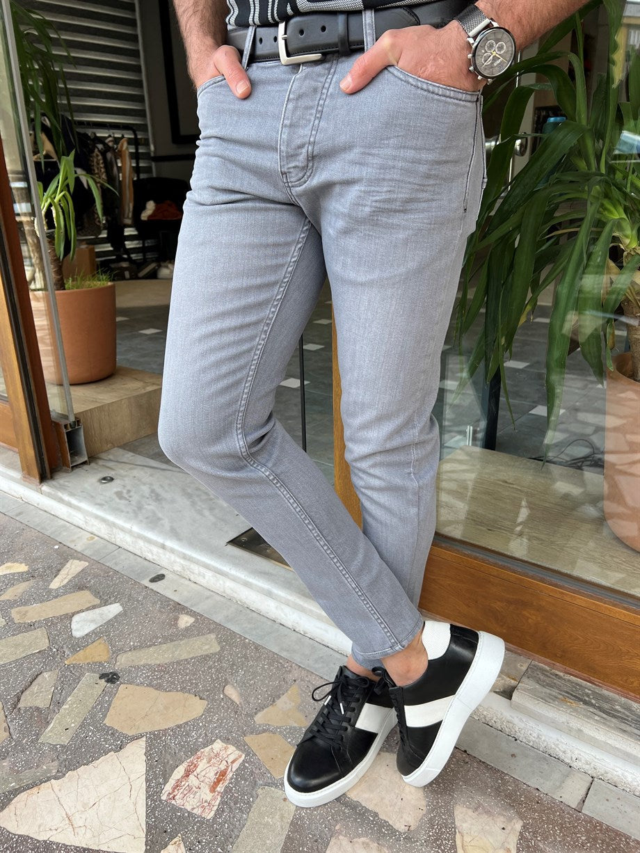 Grinding Slim Fit Jeans