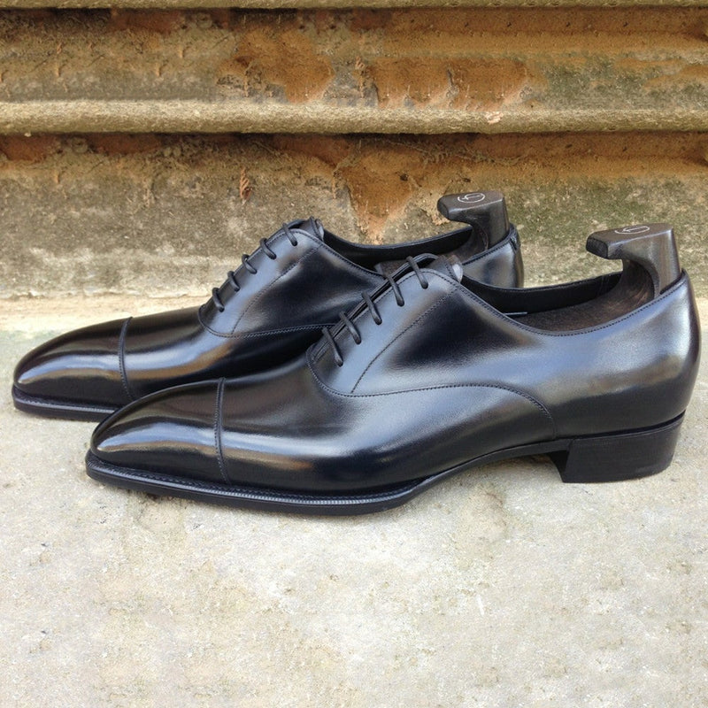 Handmade black pointed toe leather business dress shoes